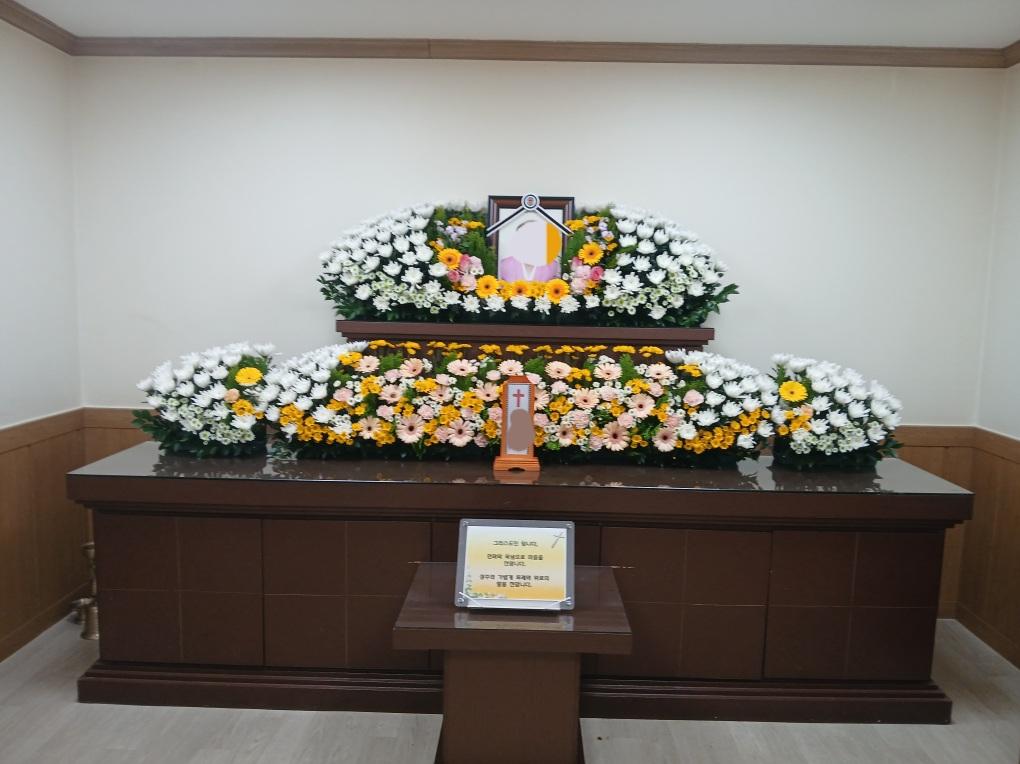 수원의료원11월행사(故주00님제단)